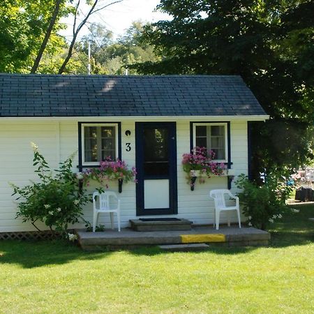 Bayfield River Cottage Colony Inc Bluewater 외부 사진