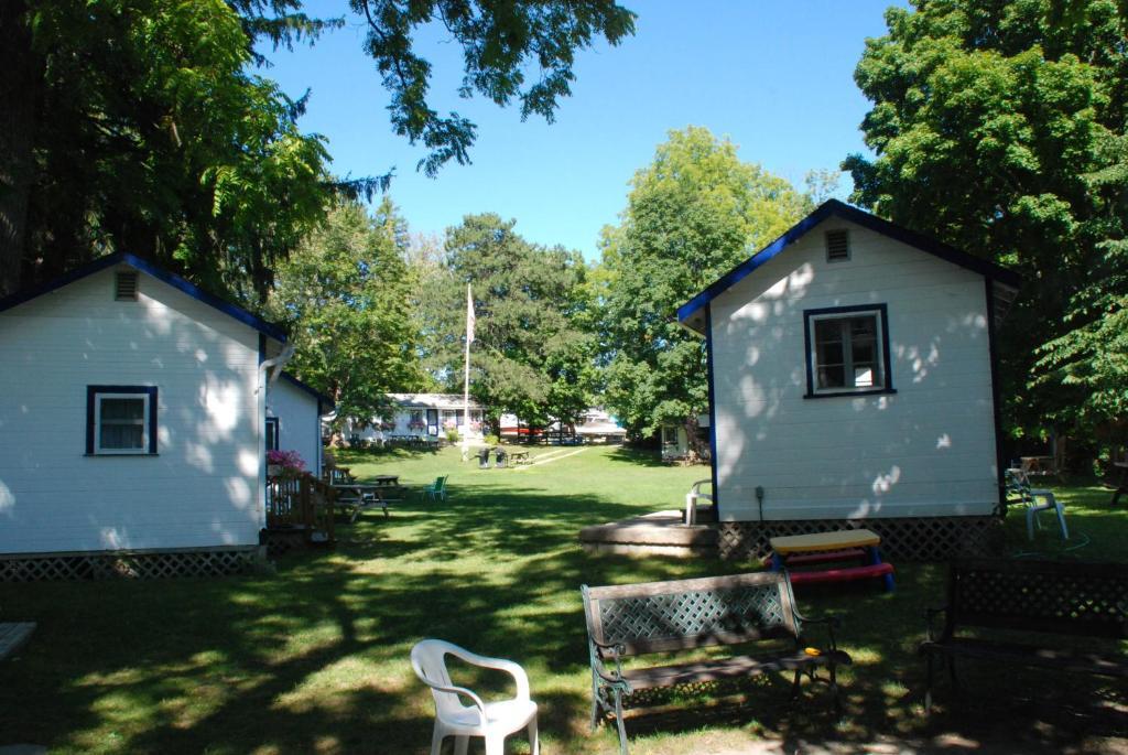 Bayfield River Cottage Colony Inc Bluewater 외부 사진